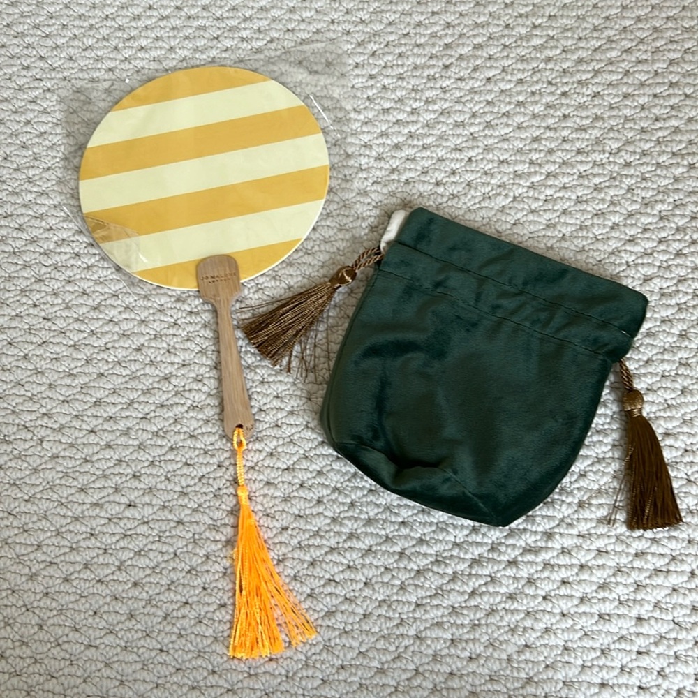 NWT set of Jo Malone accessories - hand fan and velvet pouch
